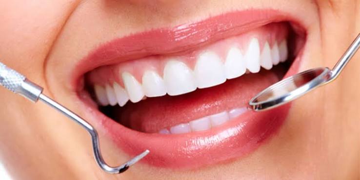 کلینیک دینادنت